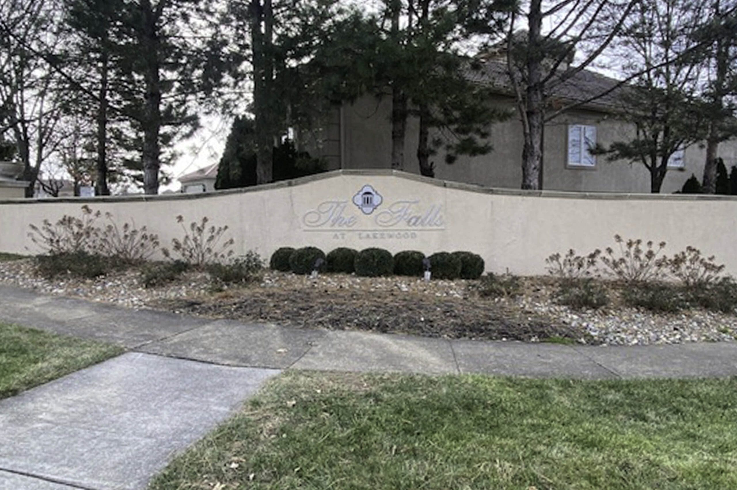 The Falls at Lakewood