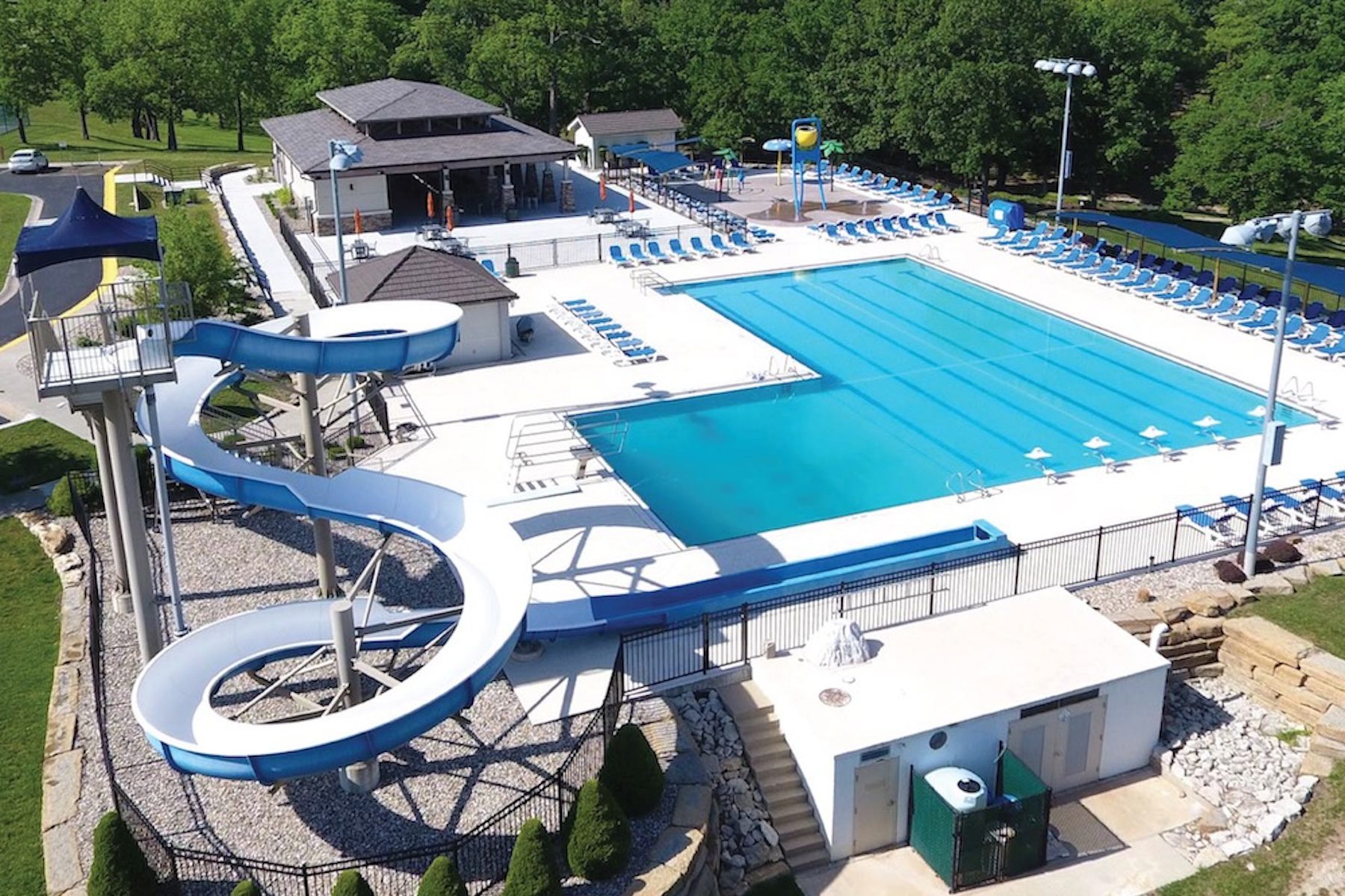 Lakewood Aquatic Center